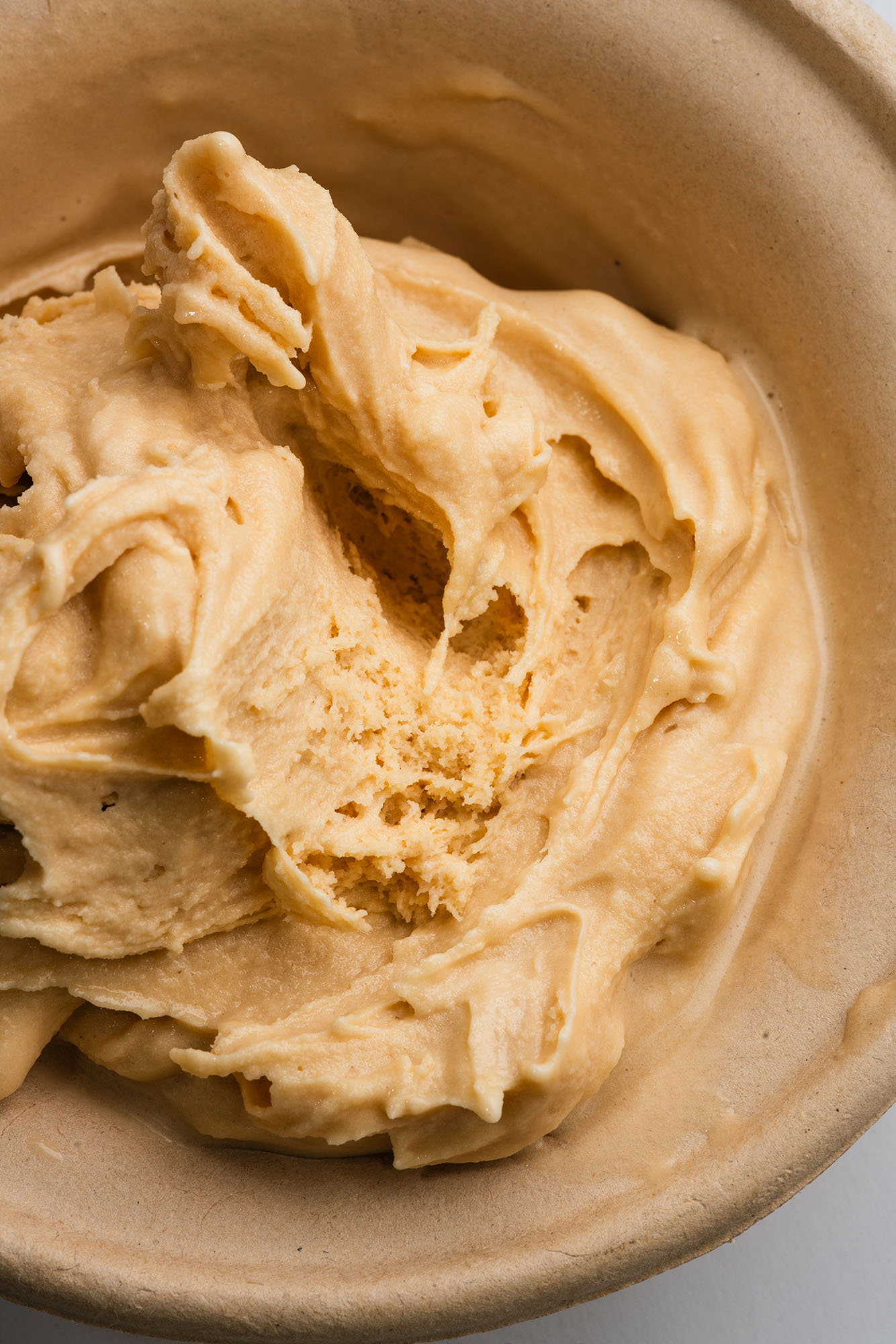 caramel-texture-jersey-scoops-flavors-april-2025-will-suiter-2