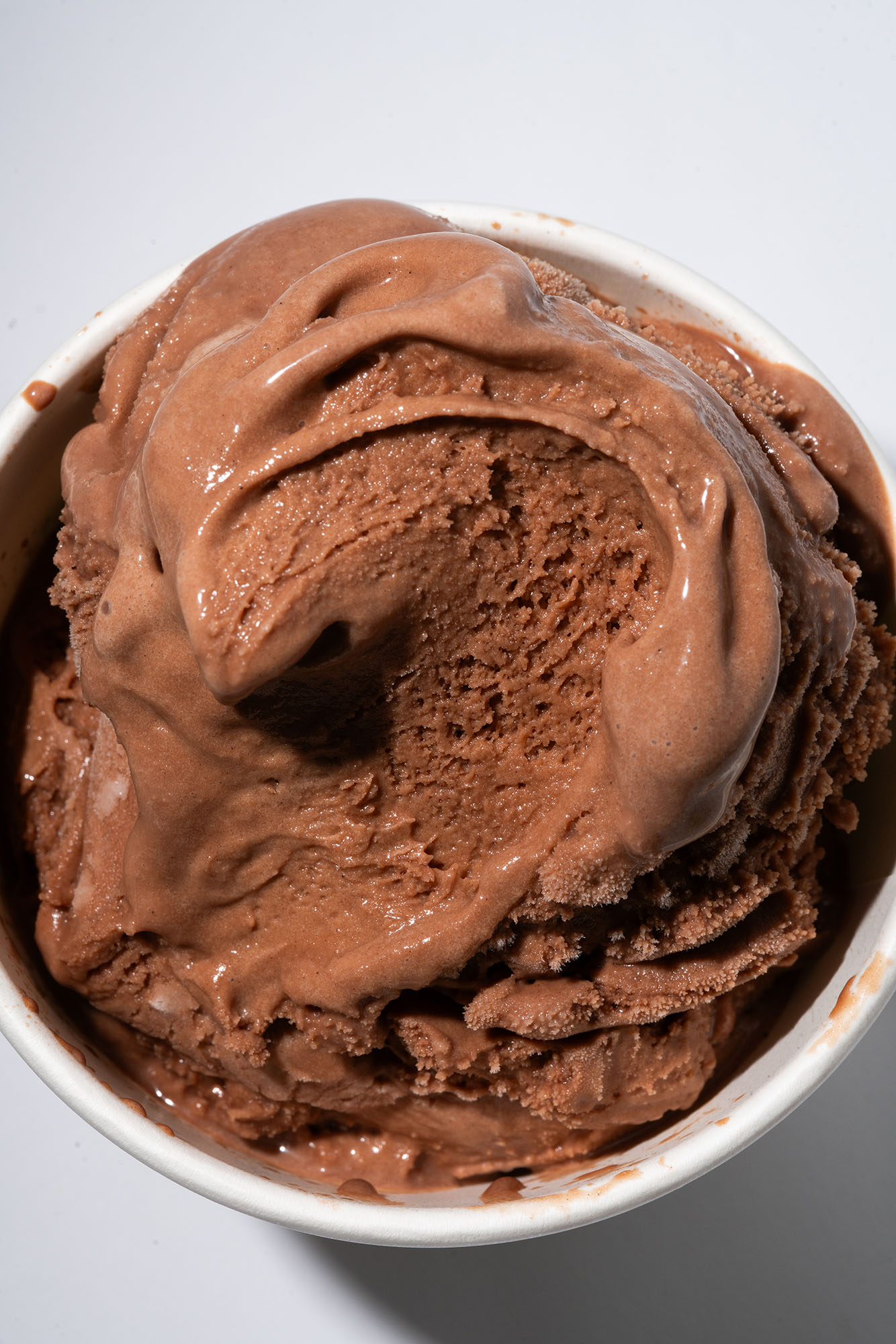 chocolate-jersey-scoops-flavors-april-2025-will-suiter-2